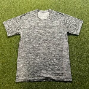 Lululemon Men’s Athletic Tee